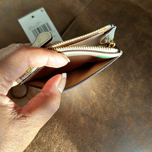 NWT COACH Key Chain Card Case - Picture 9 of 14